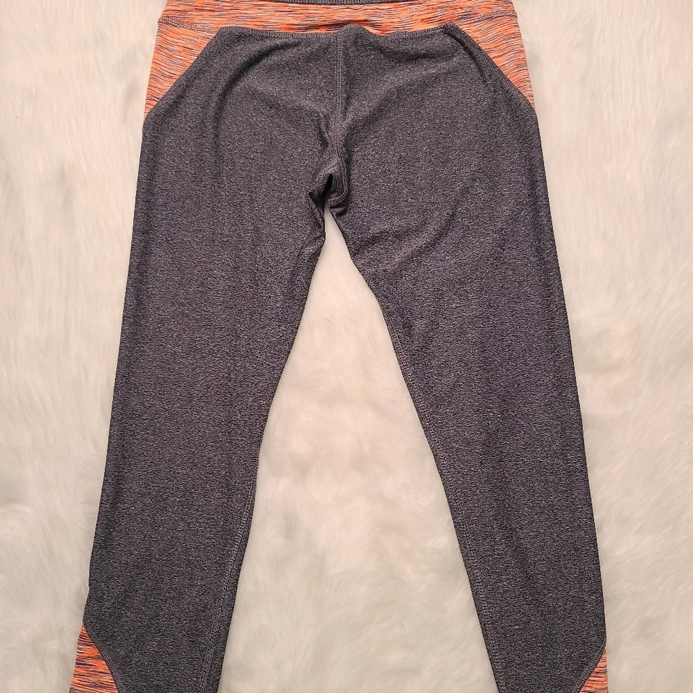 RBK Capri Leggings - S - Picture 4 of 5